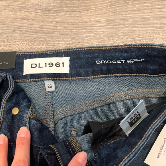 DL1961 Bridget Instasculpt Jeans-Size 26 - Picture 2 of 4